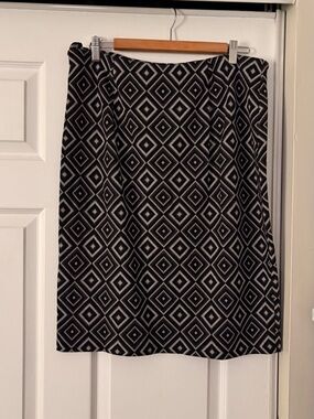 Black, gray and White Geometric A-Line Skirt